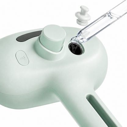 PetClean™ – Brosse Démêlante à Brumisation pour Chiens et Chats